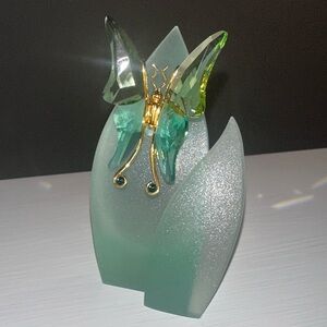 Swarovski Crystal Paradise Butterfly Astara in Light Emerald- With Stand and Box